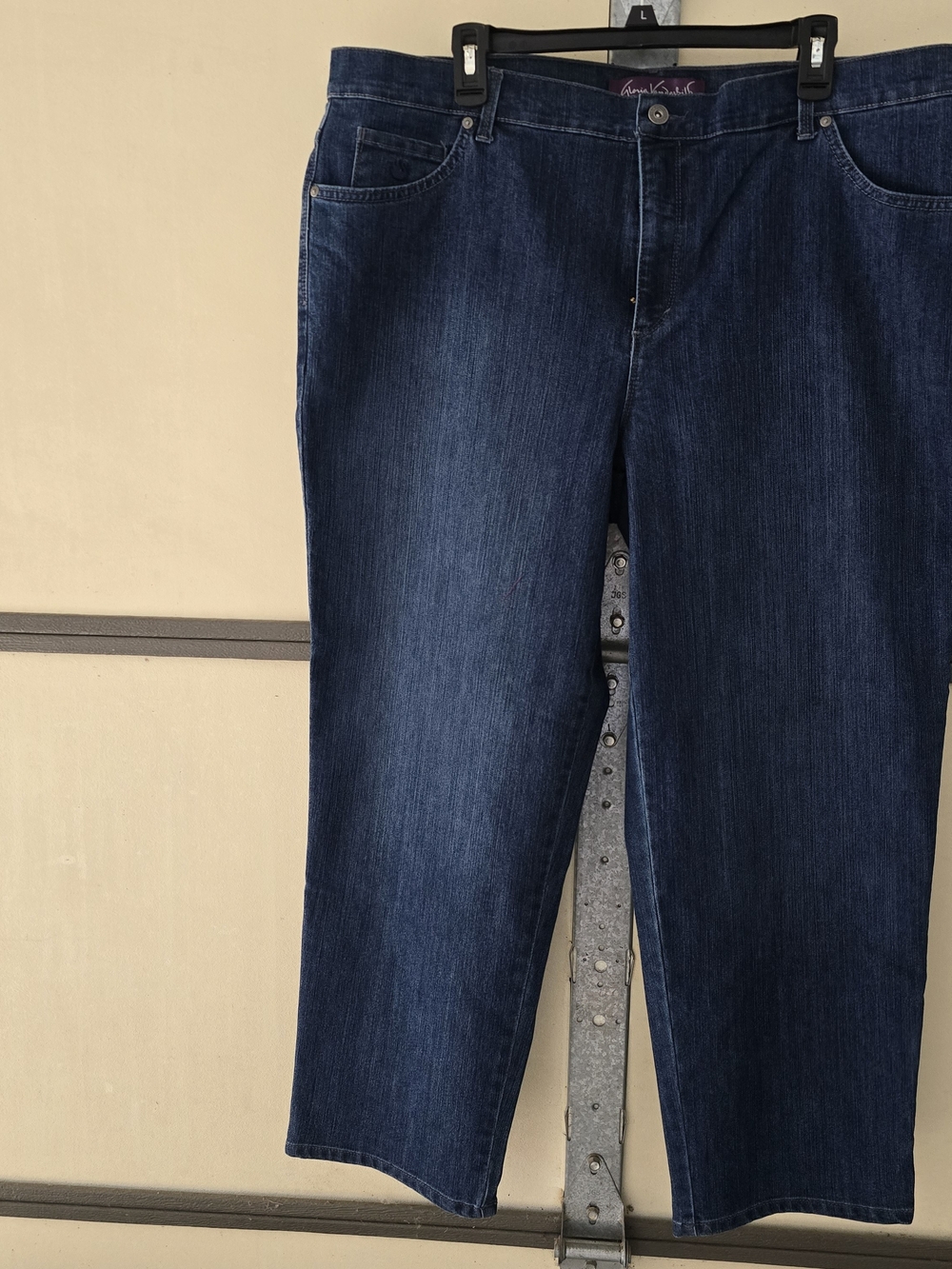 Gloria Vanderbilt Dark Blue Straight Leg Jeans
